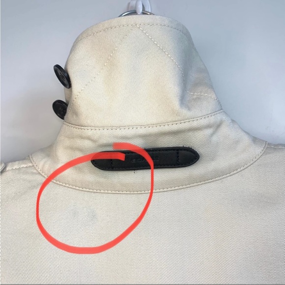 Convertible coach trench/ sleeveless dress/ cape - Picture 14 of 16